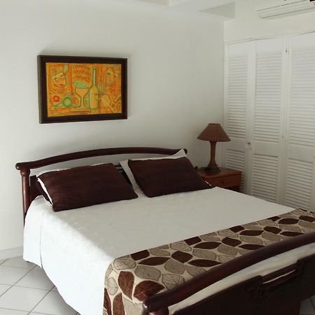 Apartamento En El Centro De San Andres Islas Con Vista Al Mar- Edificio Bay Point 703 Exterior photo